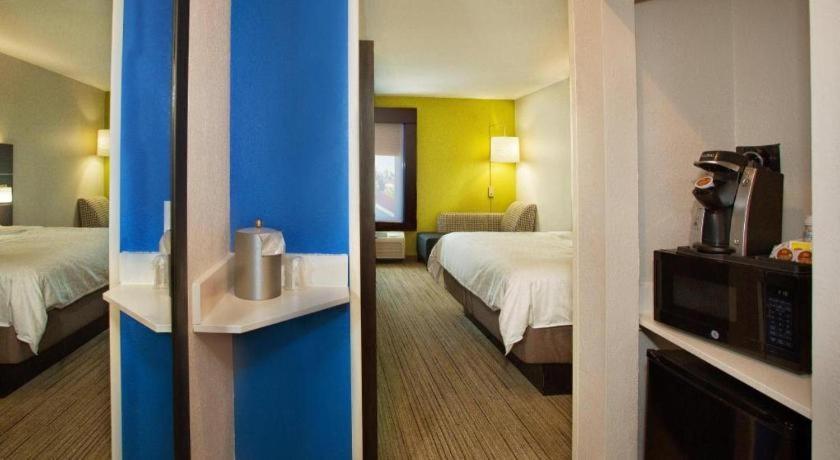 Holiday Inn Express Hotel & Suites Port Charlotte Exterior foto